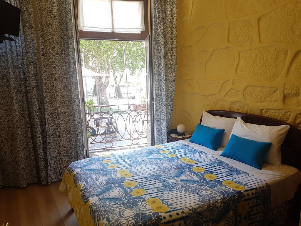 Caldeira Guest House OOporto Esterno foto